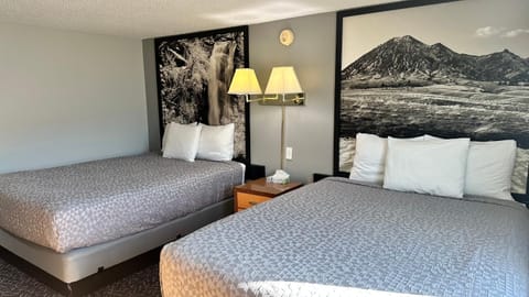 Yankton Inn Hotel in Yankton