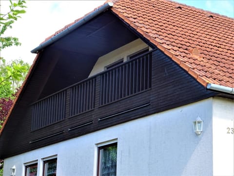 Property building, Balcony/Terrace