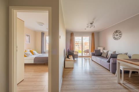 Bed, Living room, Photo of the whole room, Bedroom