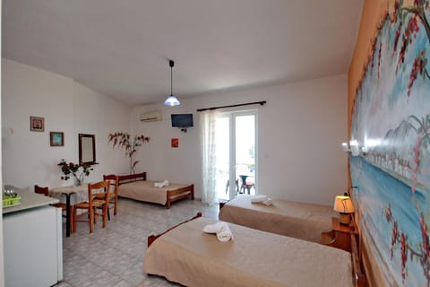 KIPRIANOS - STUDIOS Apartment hotel in Euboea