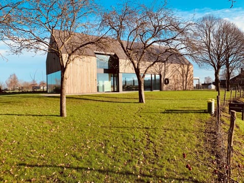 Property building, Garden, View (from property/room), Garden view