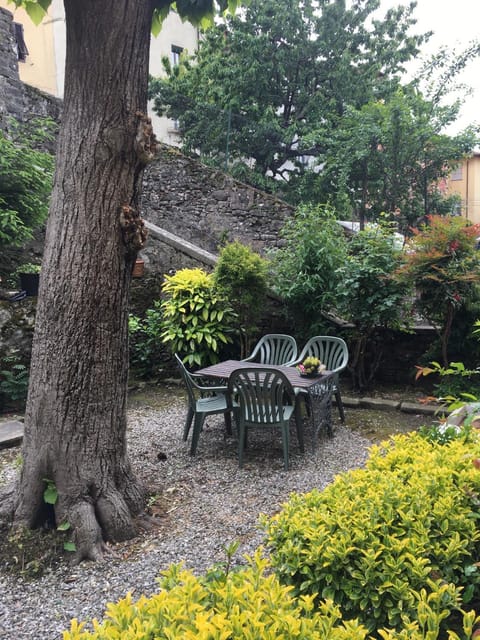 Barga Lucca Centro Storico Con giardino Apartment in Barga
