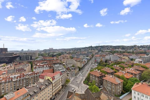 Day, Neighbourhood, Bird's eye view, City view, Street view, Location
