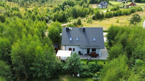 Willa w Brzozach Sznurki Spokojna 1 - Chmielno, Kaszuby, dom, jezioro House in Pomeranian Voivodeship