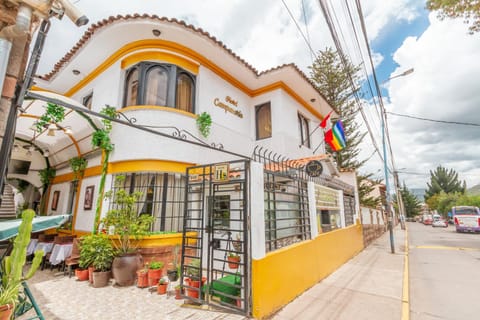 Property building, Facade/entrance