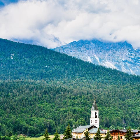 Balcony/Terrace, Mountain view