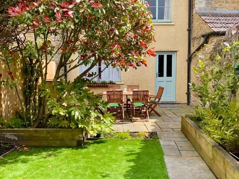 Historic Family Cottage - Central Frome House in Frome