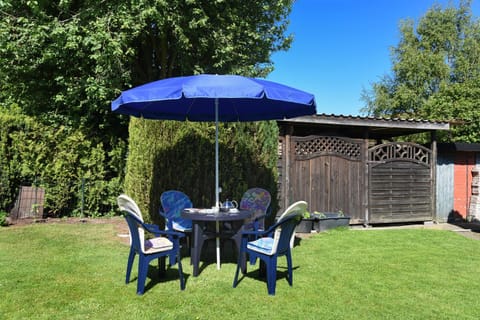 Garden, Seating area