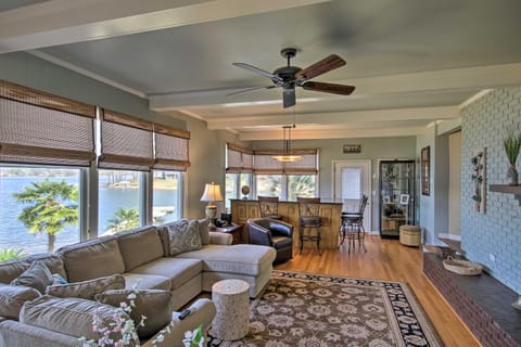 Quiet Lakefront Retreat with Boat Ramp and 2 Docks House in Leesville