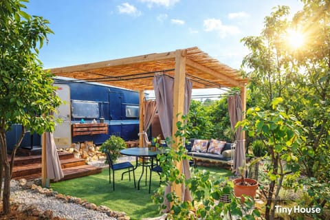 dream tiny house & luxury tent House in Crete