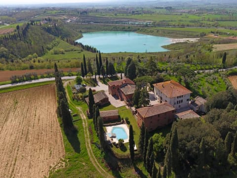 Bird's eye view, On site
