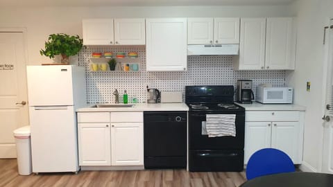 Tropical Hideaway! Apartment in Oakland Park