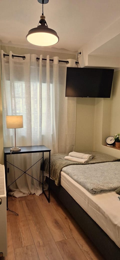 Bed, TV and multimedia, View (from property/room), Other, pet friendly, towels