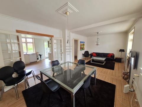 (014) Frodesgade 129 Villa in Region of Southern Denmark