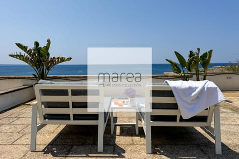 Day, Natural landscape, View (from property/room), Beach, Sea view, sunbed