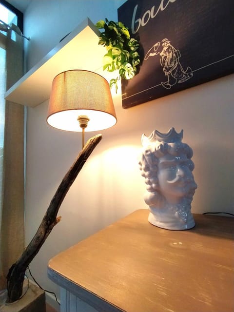 Decorative detail