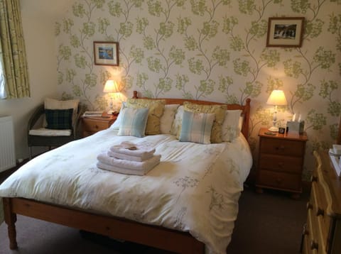 Meadowbank Guest House Bed and Breakfast in Portree