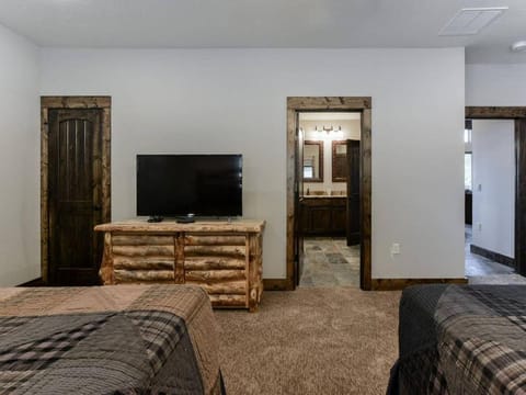 Lodge 68 House in Indian Point