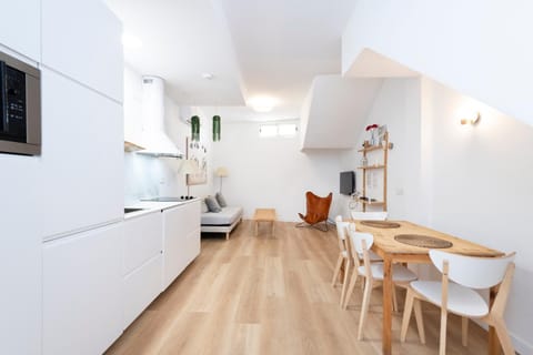 Kitchen or kitchenette, Living room, Dining area