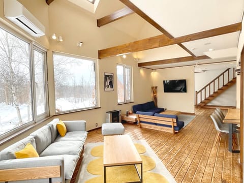 TV and multimedia, Living room