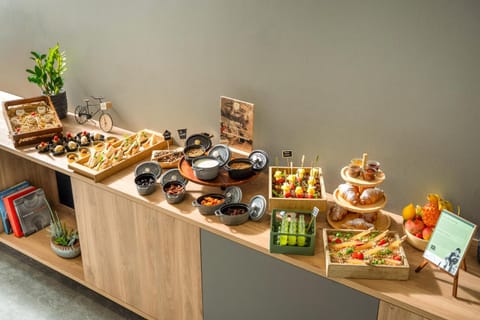 Food and drinks, Meeting/conference room