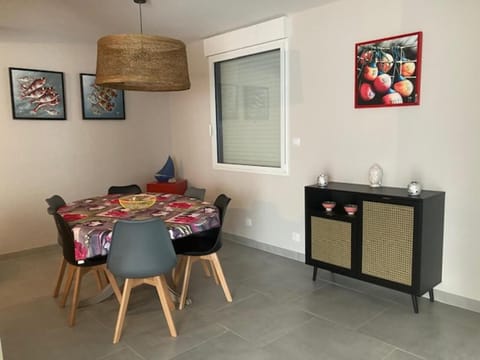 Les pieds dans le sable Apartment in Santec