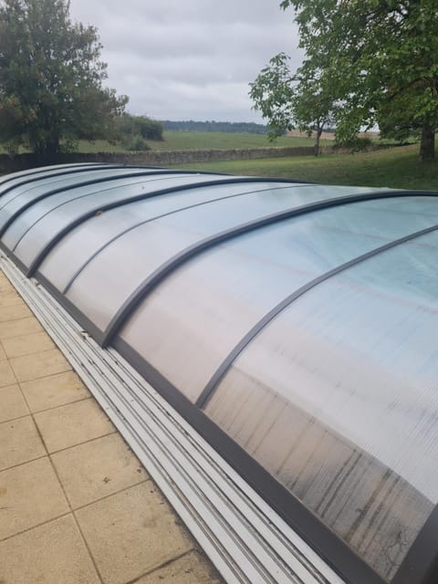 L'Armance - Magnifique Maison typique morvan avec piscine House in Bourgogne-Franche-Comté