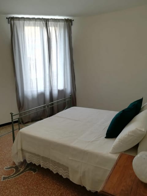 La casa di Via Defferrari Apartment in Noli