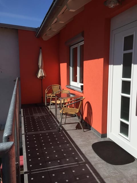 Day, Balcony/Terrace