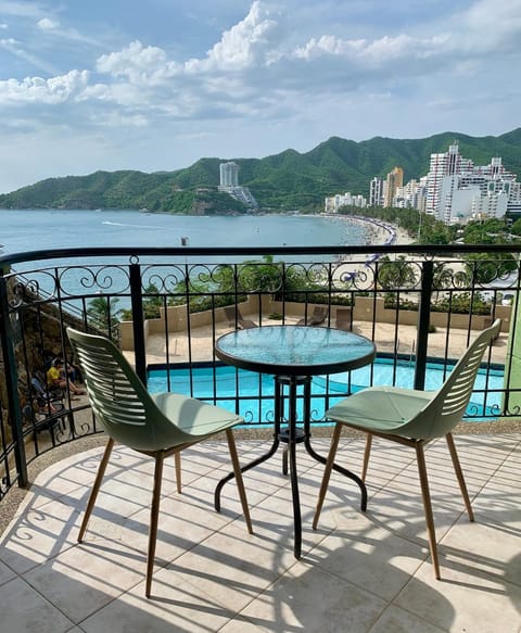 Property building, View (from property/room), View (from property/room), Sea view, Sea view, Swimming pool, Sunrise, Sunset