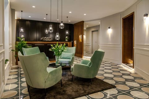Facade/entrance, Lobby or reception, Seating area