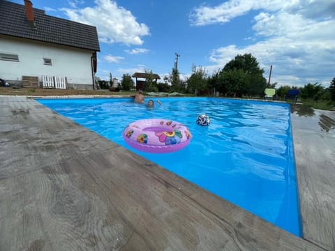 Pool view, Swimming pool, Swimming pool