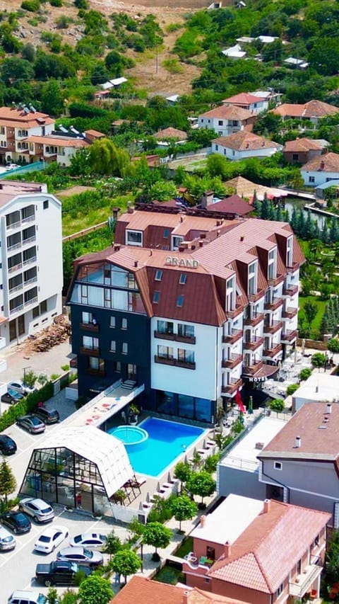 Grand Hotel Pogradec Hotel in Municipality of Ohrid, North Macedonia