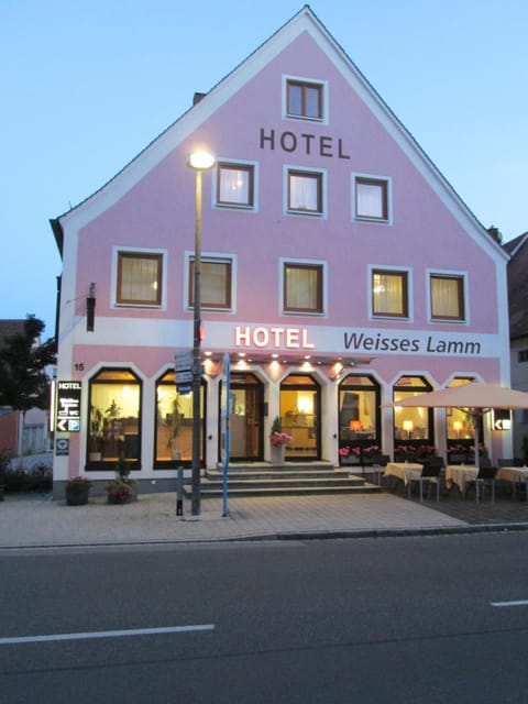 Property building, Location