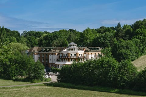 Property building, Natural landscape