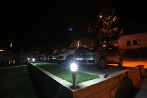 Mipet apartmani Apartment hotel in Zlatibor