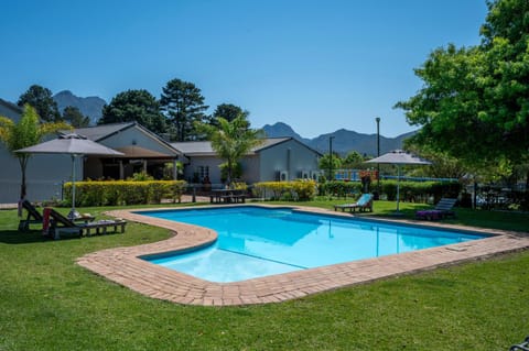 Property building, Garden view, Mountain view, Swimming pool, sunbed
