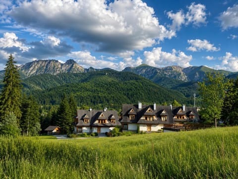 Property building, Day, Mountain view
