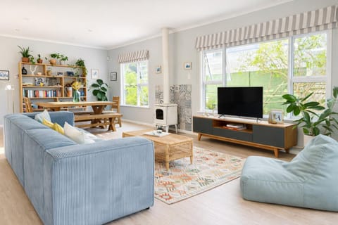 Paradise Beach House with Pool and Parking House in Cape Town