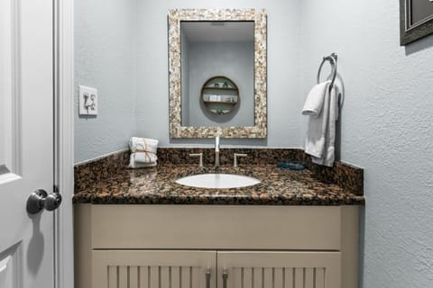 Silver Sands Townhomes Unit 4 House in Inlet Beach