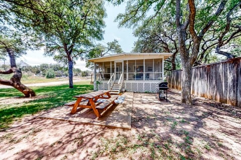 Grace Cottage House in Kingsland