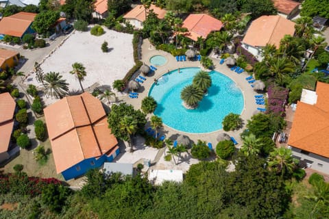 Property building, Pool view, Pool view, Swimming pool, Location