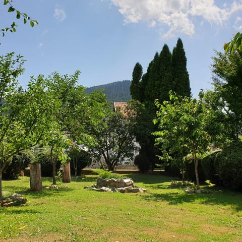 Garden, Garden view