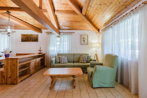 La Mansarda di nonna Delfa Apartment in Pinzolo