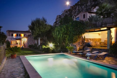 Property building, Living room, Swimming pool
