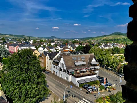 Property building, Bird's eye view, Location