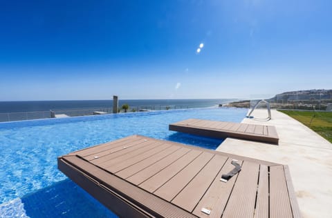 Day, Natural landscape, Pool view, Sea view, Swimming pool, sunbed