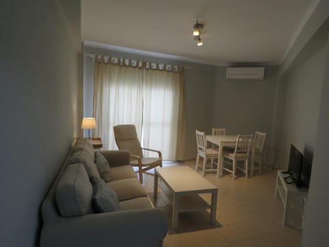TV and multimedia, Living room, Dining area