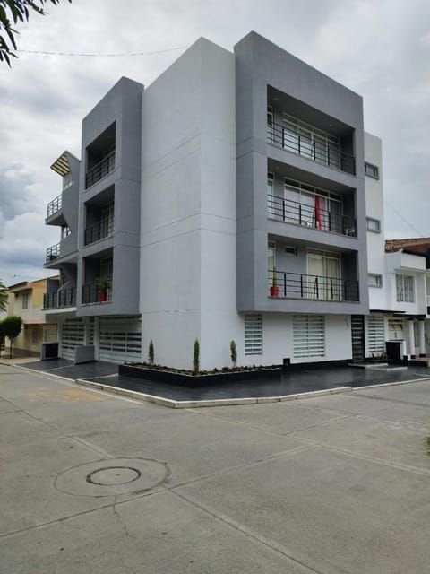 Property building, Day