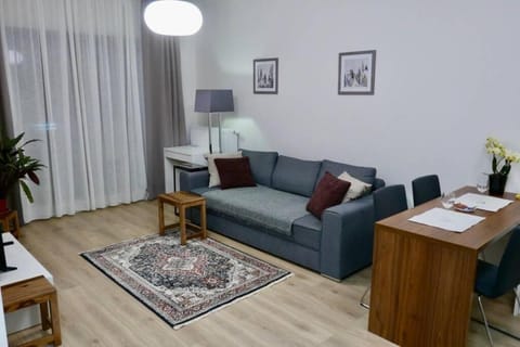 TV and multimedia, Living room, Dining area